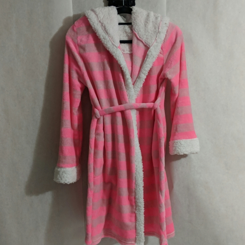 💥HP💥 SPARKLE heart plush robe One Size